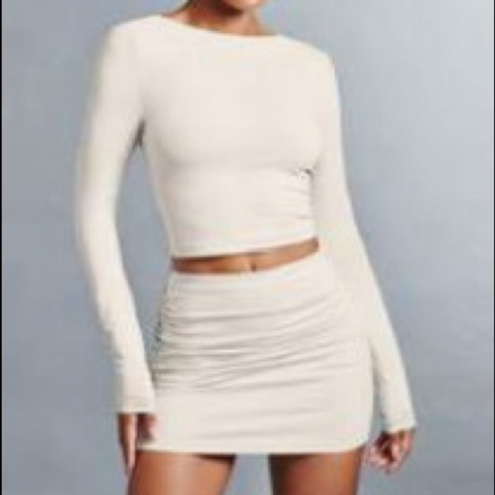 Two piece set